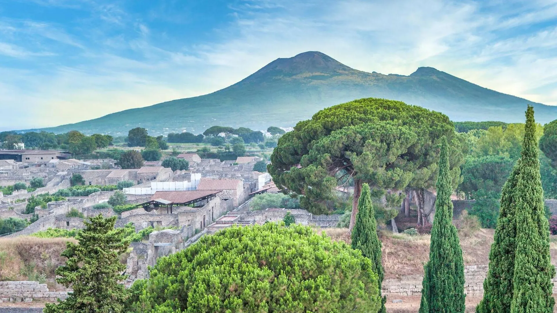 Stunning Apartment In Napoli With Wifi Italy